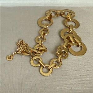 Chic Gold Link Necklace